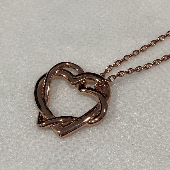 NWOT - New Double Entwined CZ Heart Rose Goldtone Pendant Necklace - Picture 3 of 9